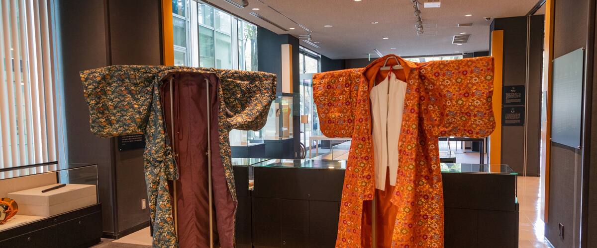 Kanazawa Noh Museum showing interior views and heritage elements