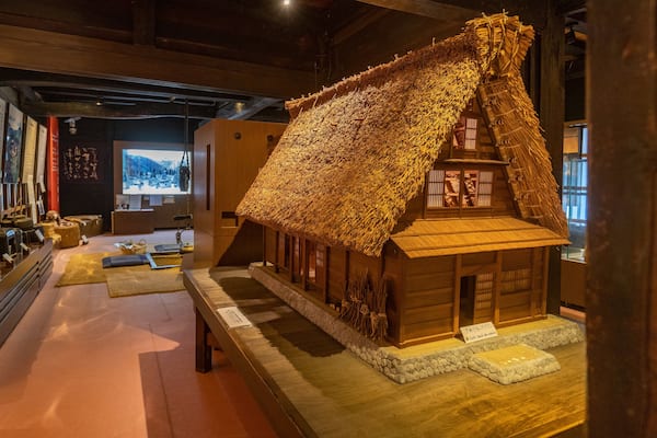 Ainokura Folklore Museum showing interior views