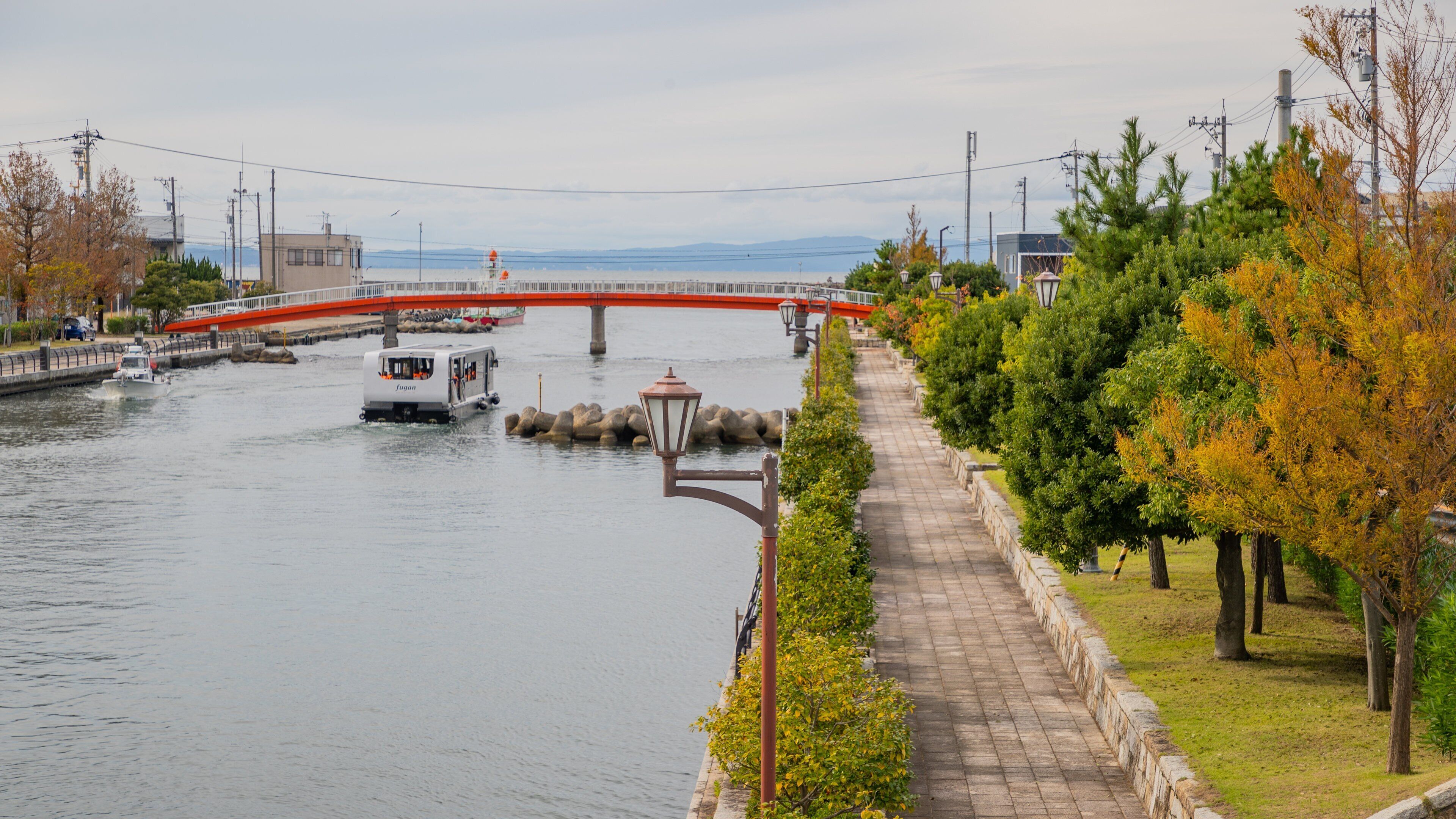 Toyama featuring boating and a river or creek