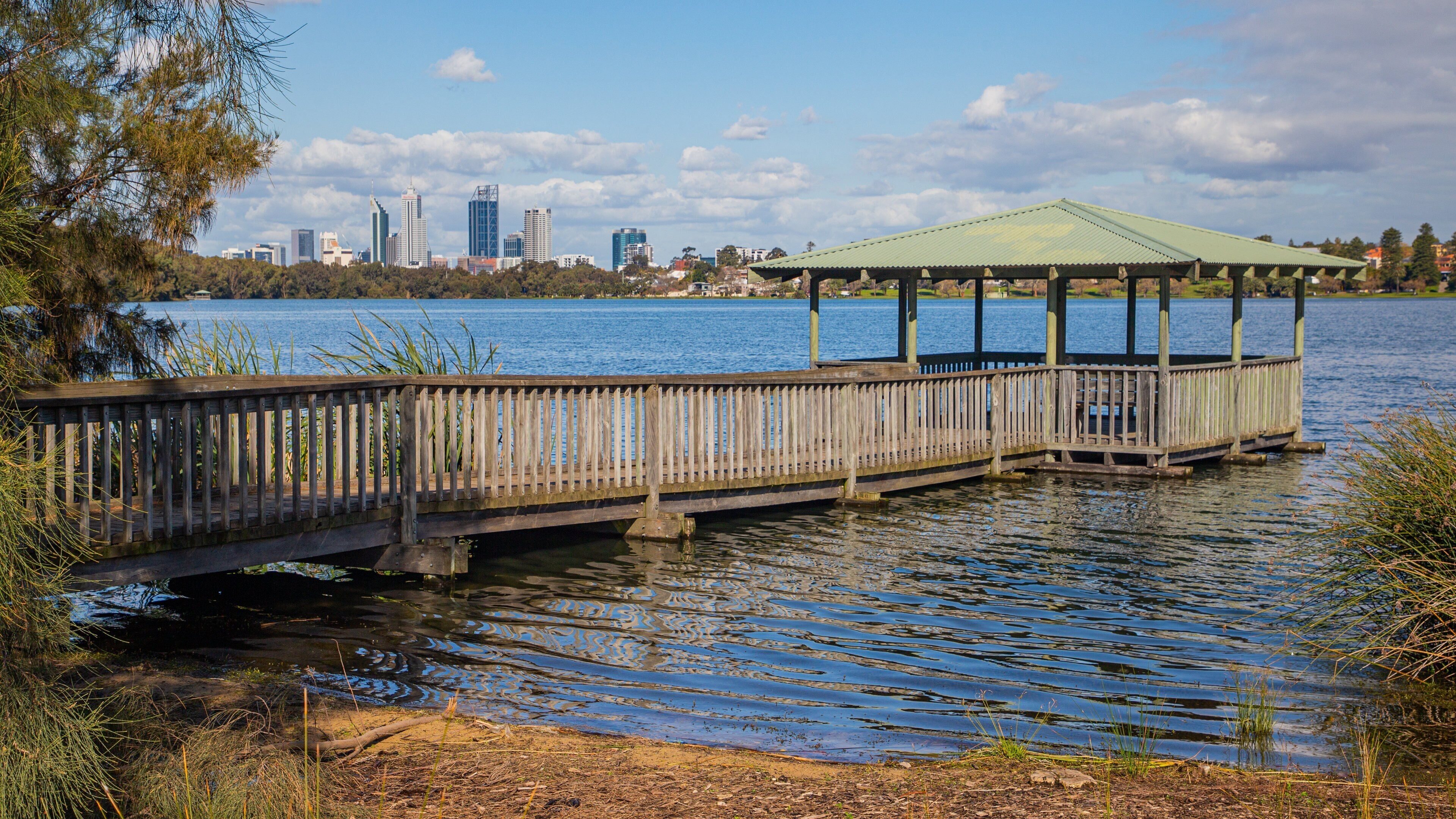 Lake Monger showing a lake or waterhole