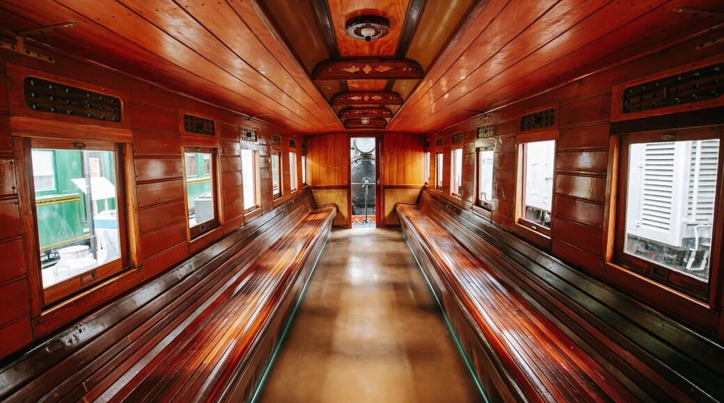 National Railway Museum featuring heritage elements and interior views