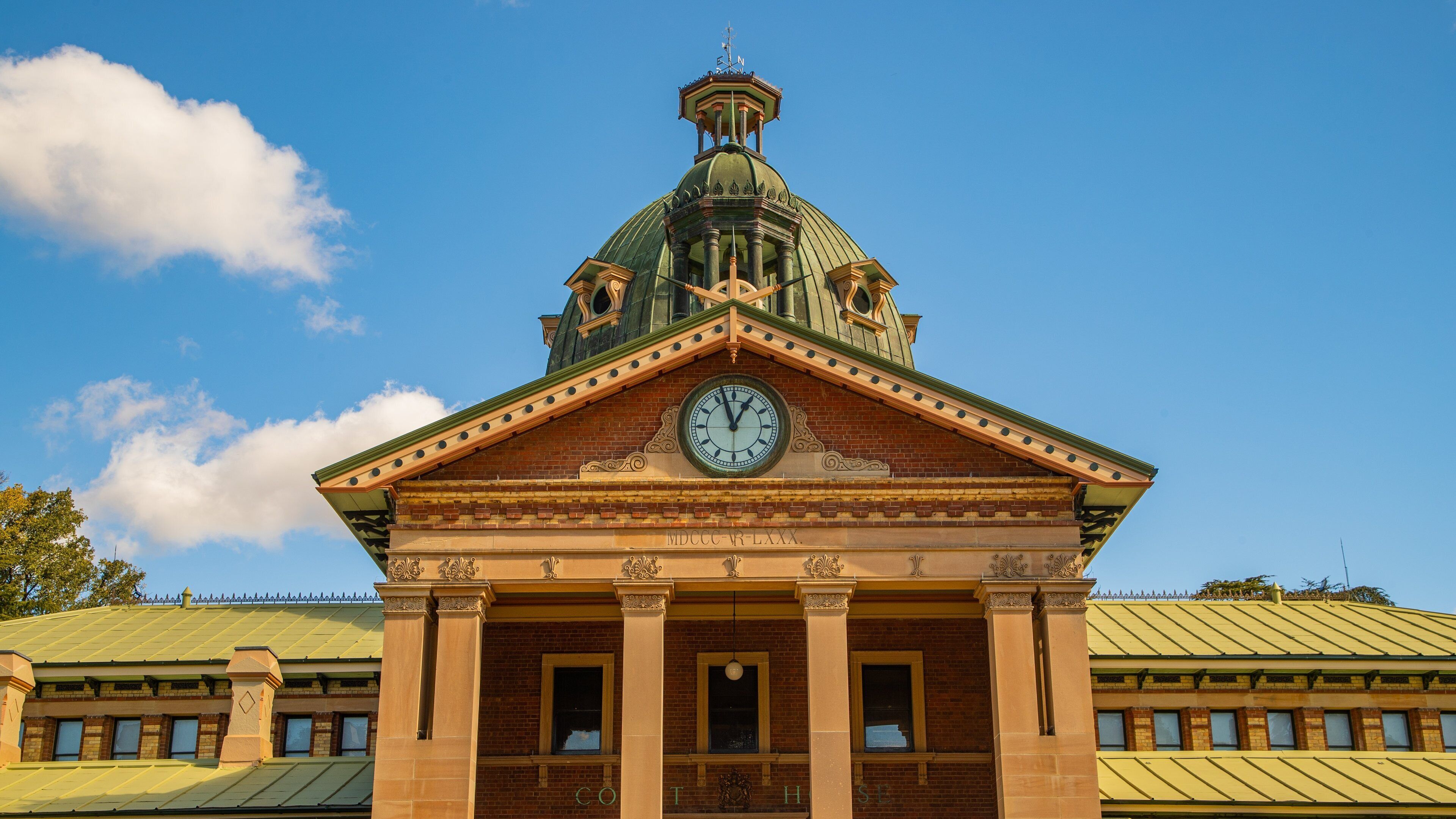Bathurst Courthouse which includes an administrative buidling and heritage architecture