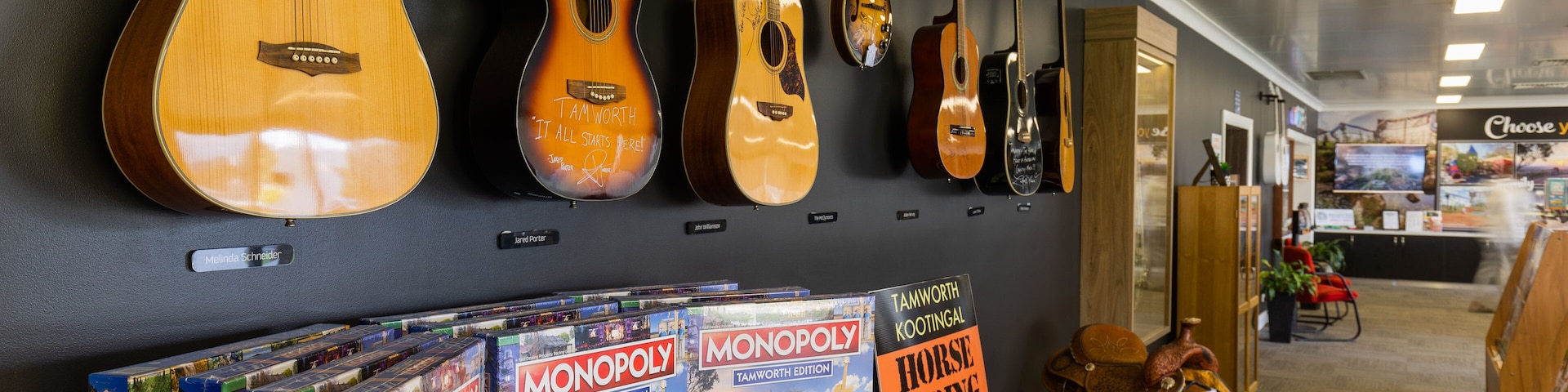 Big Golden Guitar Tourist Centre featuring interior views