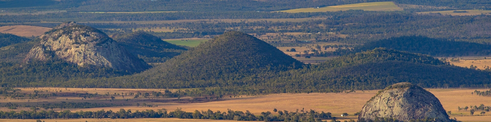 Berserker showing tranquil scenes, mountains and landscape views