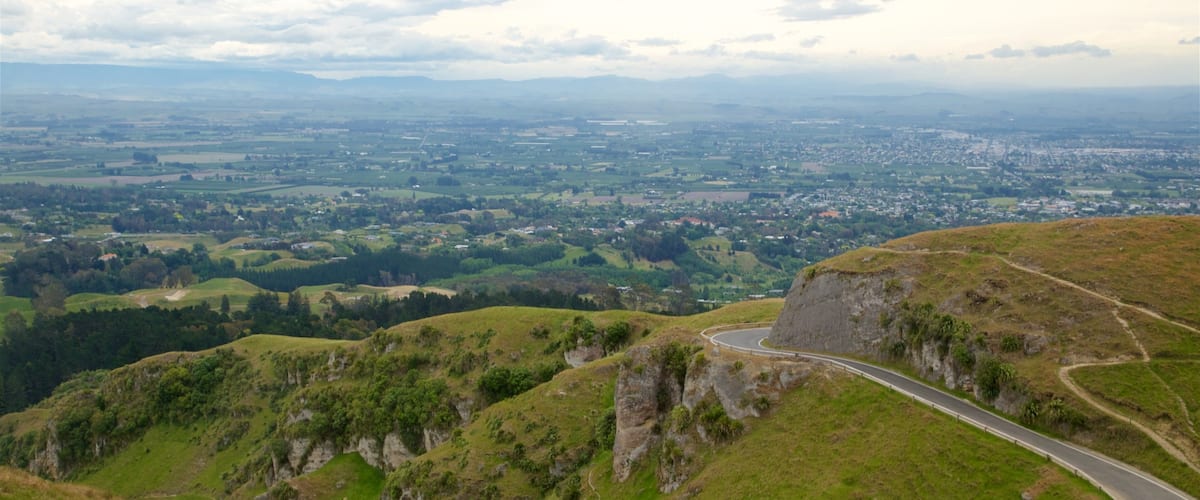 Te Mata Peak showing tranquil scenes and landscape views