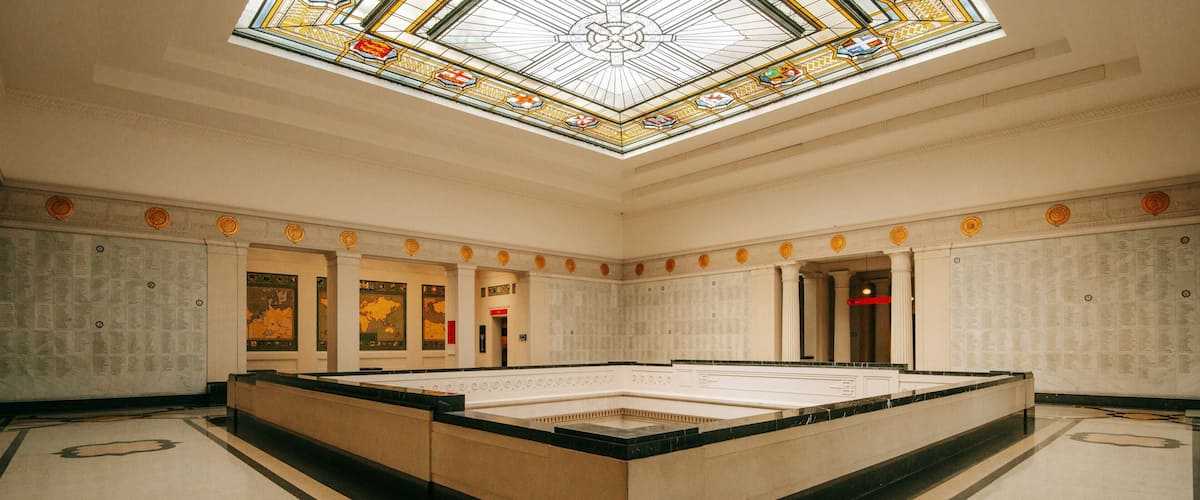 Auckland Museum showing interior views
