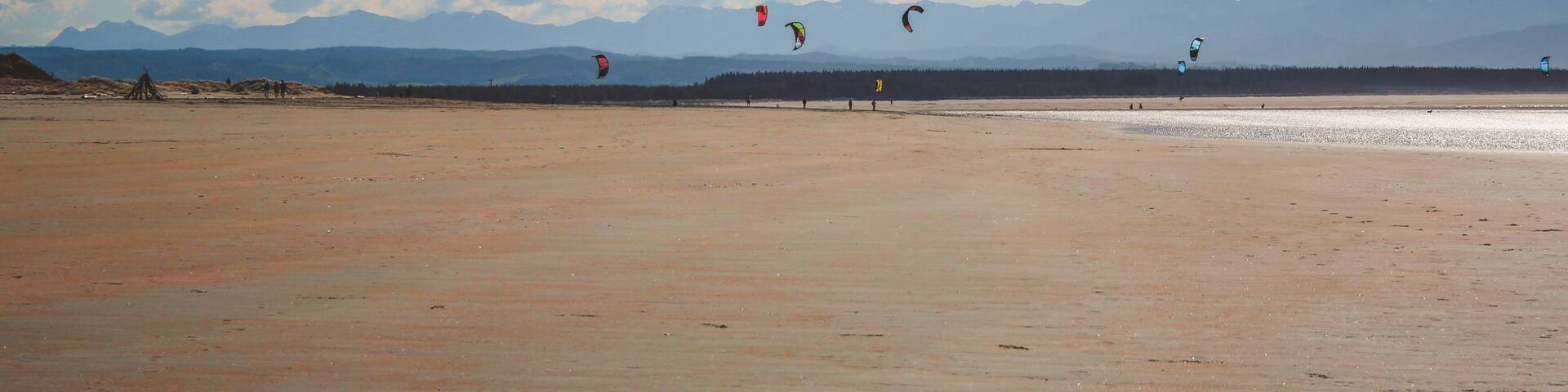 Tahunanui beach in Nelson, South Island, New Zealand