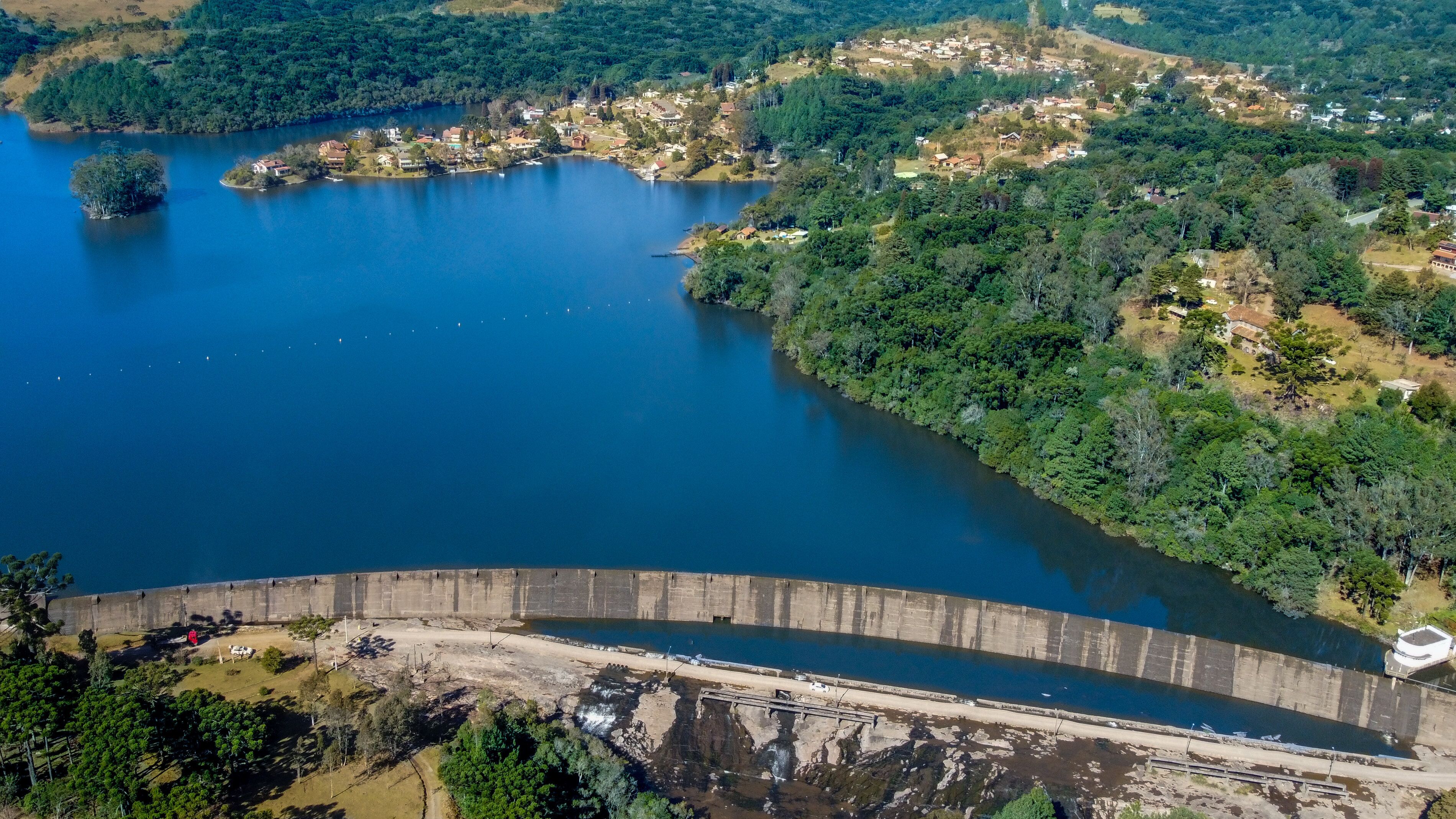 Salto Dam Lake in São Francisco de Paula, Rio Grande do Sul, Brazil