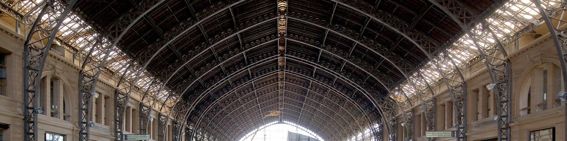 Santiago que inclui vistas internas