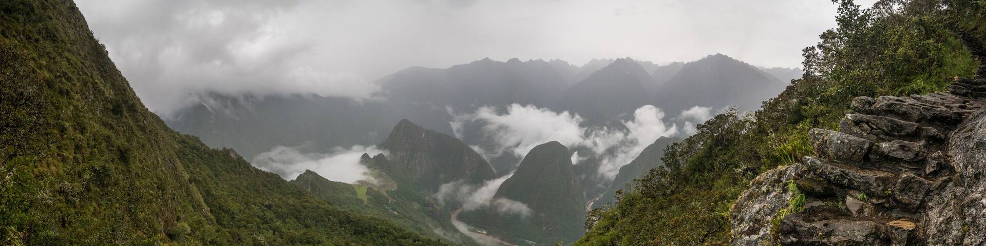 Machu Picchu im Nebel