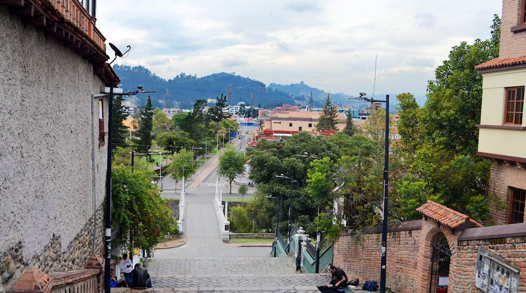 RĂo Tomebamba & Calle Larga