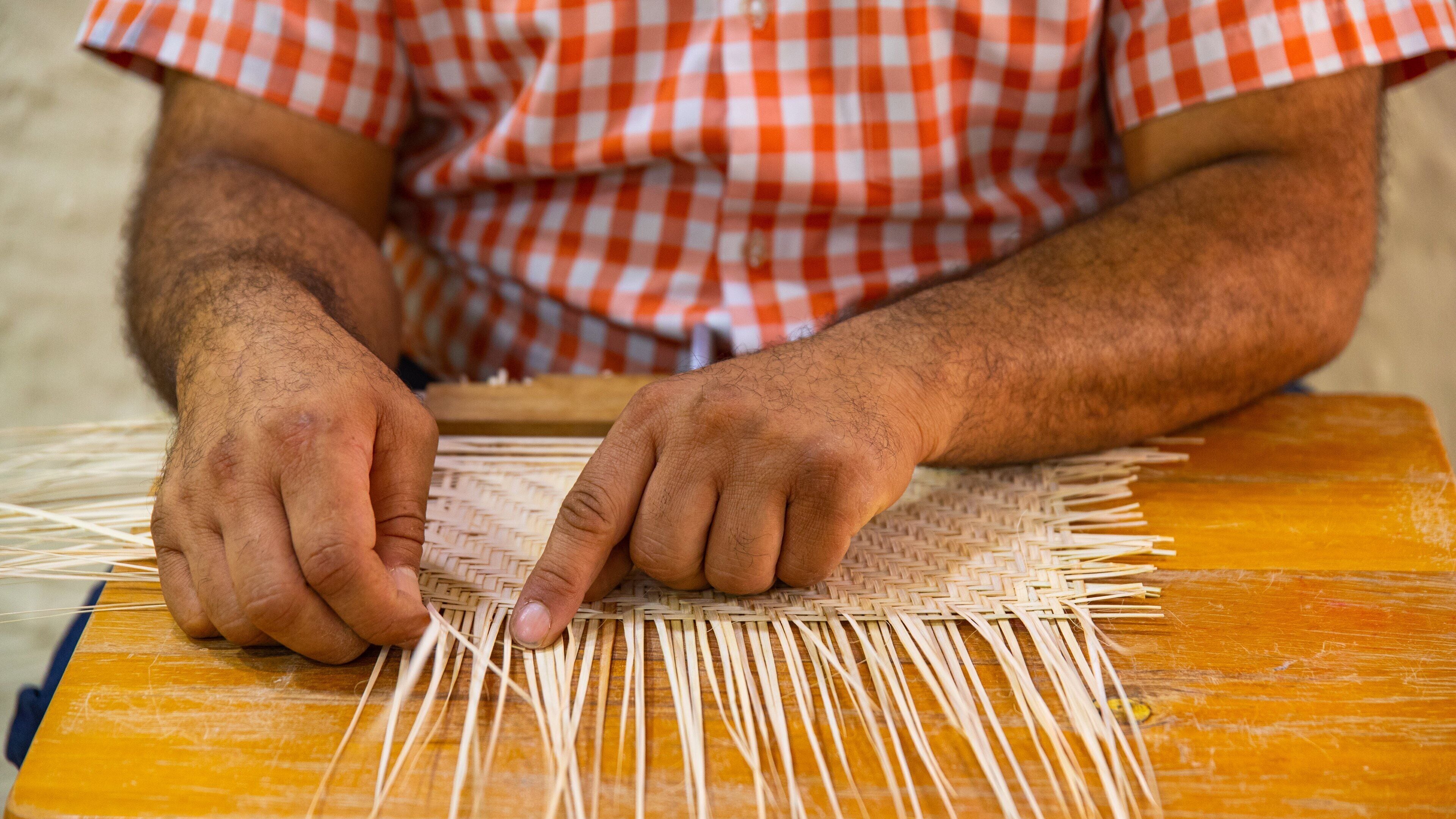 Al Jasra Handicraft Centre which includes markets