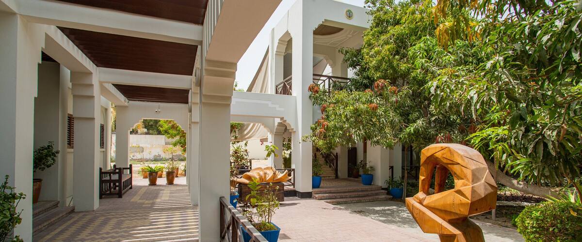 Al Jasra Handicraft Centre featuring outdoor art