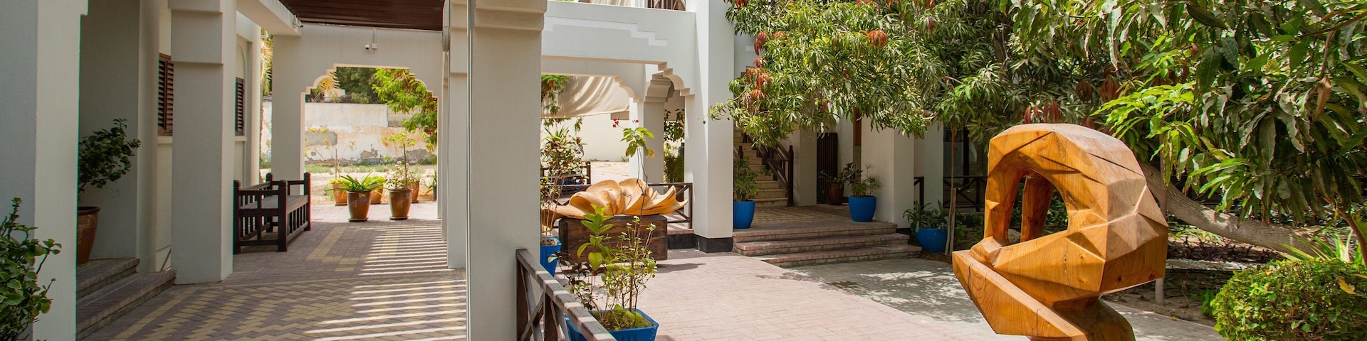 Al Jasra Handicraft Centre featuring outdoor art