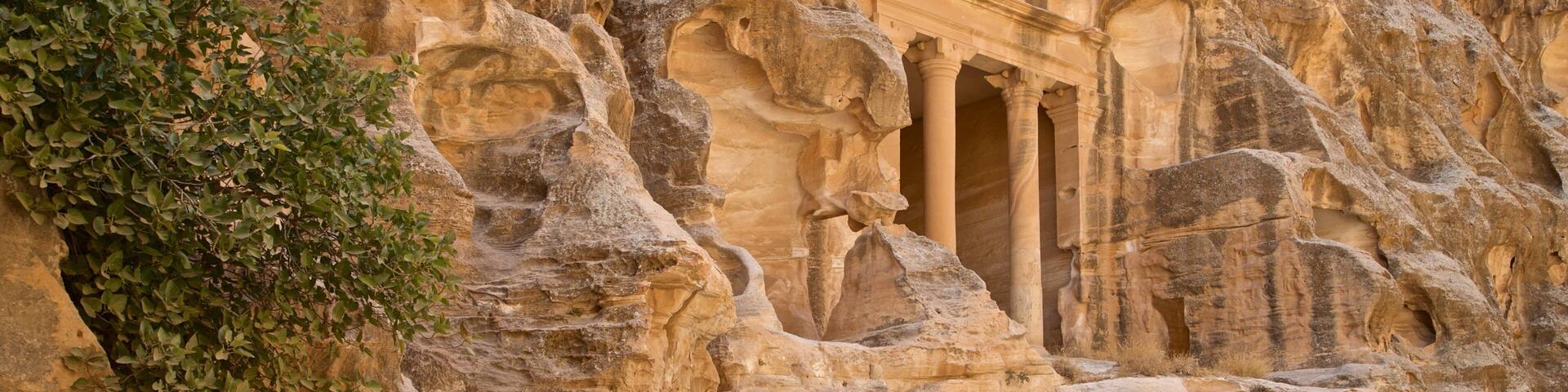 Little Petra showing heritage elements and a gorge or canyon