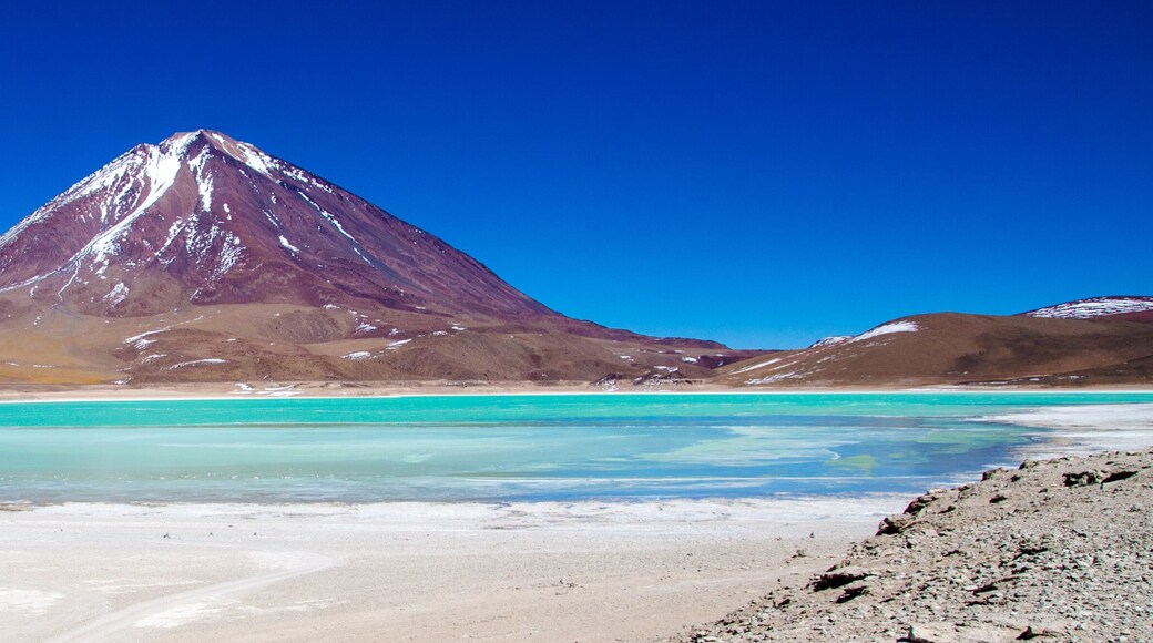 Bolivia, Laguna Verde, Licacanbur