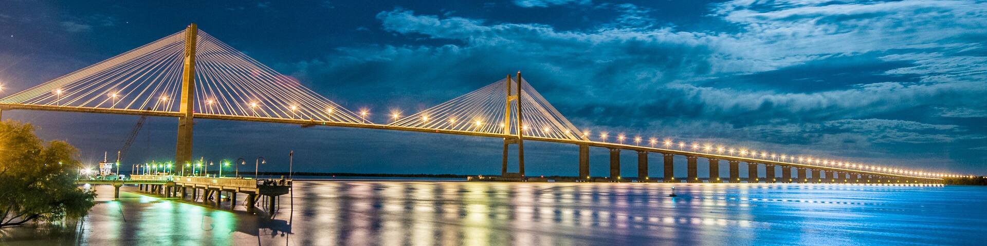 Rosario-Victoria or Our Lady of Rosario Bridge between Santa Fe and Entre RÌÎÌã??ÌÎÌã??ÌÎÌã??ÌÎÌã?ÌÎ̴̢_os province.
