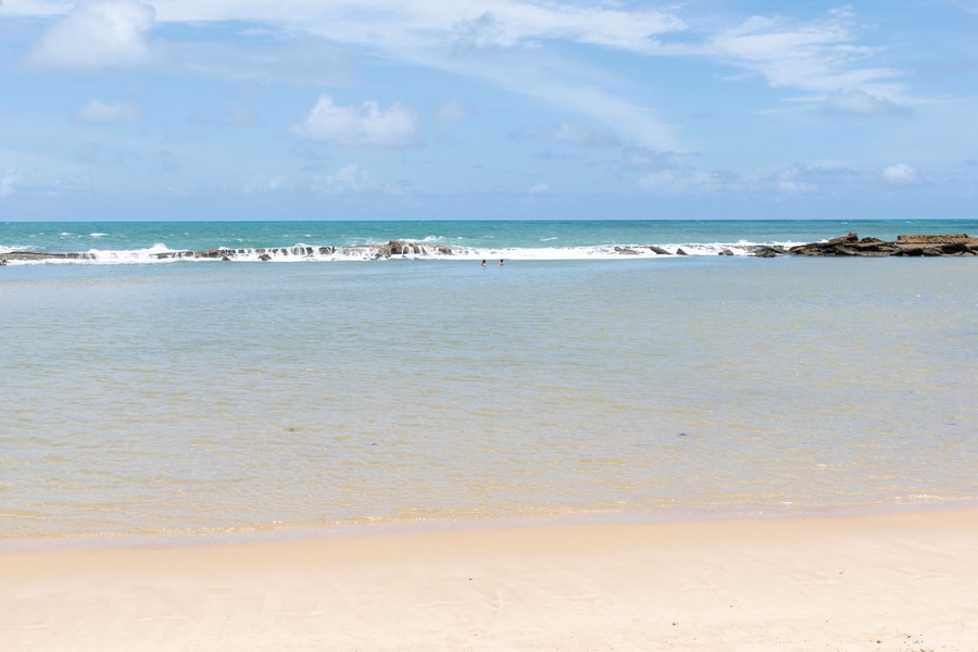 View of Camurupim beach with the reefs in the background, State of Rio grande do Norte in Brazil (photo 1).