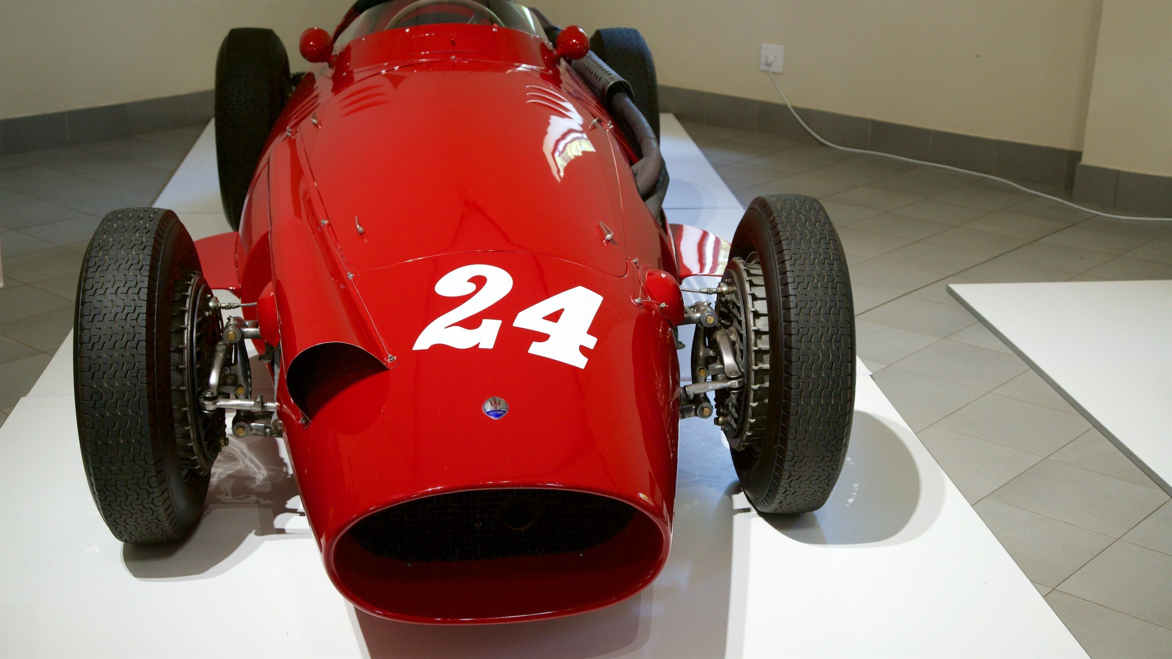 Franschhoek mostrando señalización y vistas interiores