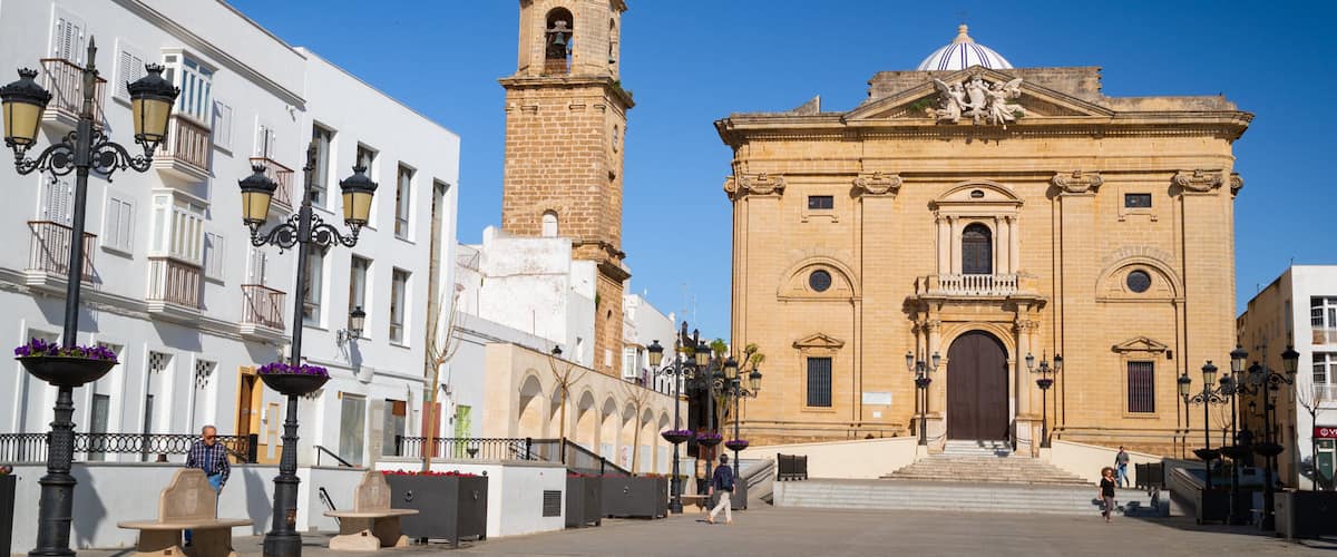 Church of St. John the Baptist showing a church or cathedral and heritage architecture