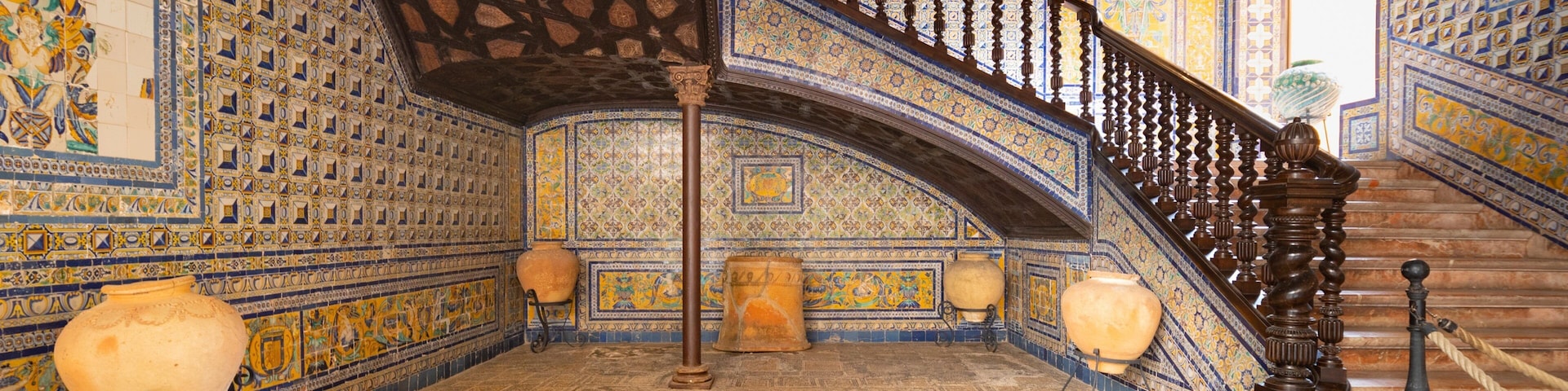 Condesa de Lebrija Palace featuring heritage elements and interior views