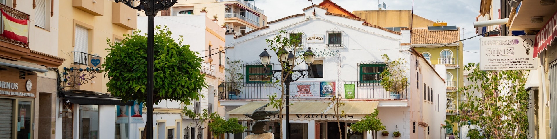 Salon Varietes Theatre