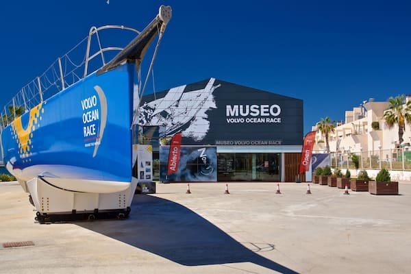Museo Volvo Ocean Race which includes signage
