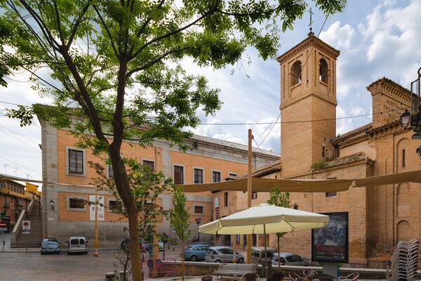 Convento de las Agustinas Calzadas showing heritage architecture