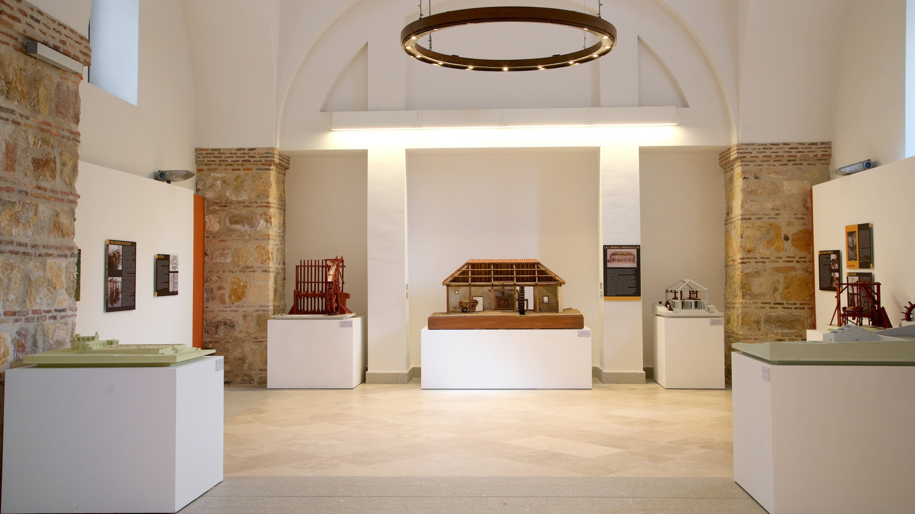 Casa de la Moneda featuring interior views