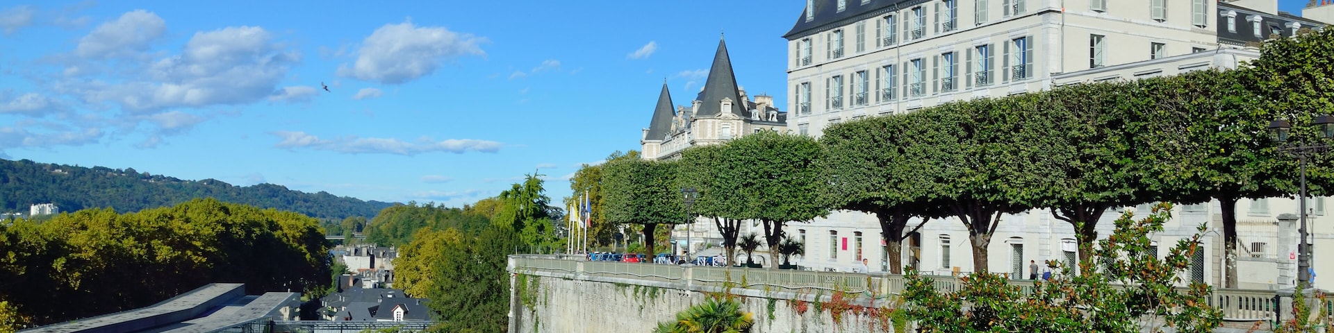 There are edifices, an alley of the topiary trees and a public garden in the Boulevard of Pyrenees., Shutterstock ID 224921407, SF SSA Case with Manager Approval: Case 07151371, Job: Prepay credit, Cl