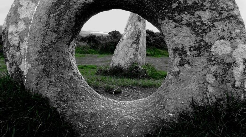 The Men-an-Tol is from Cornish means "the hole stone". There are so many different legends about these standing stones. It was not easy to find, but definitely interesting.