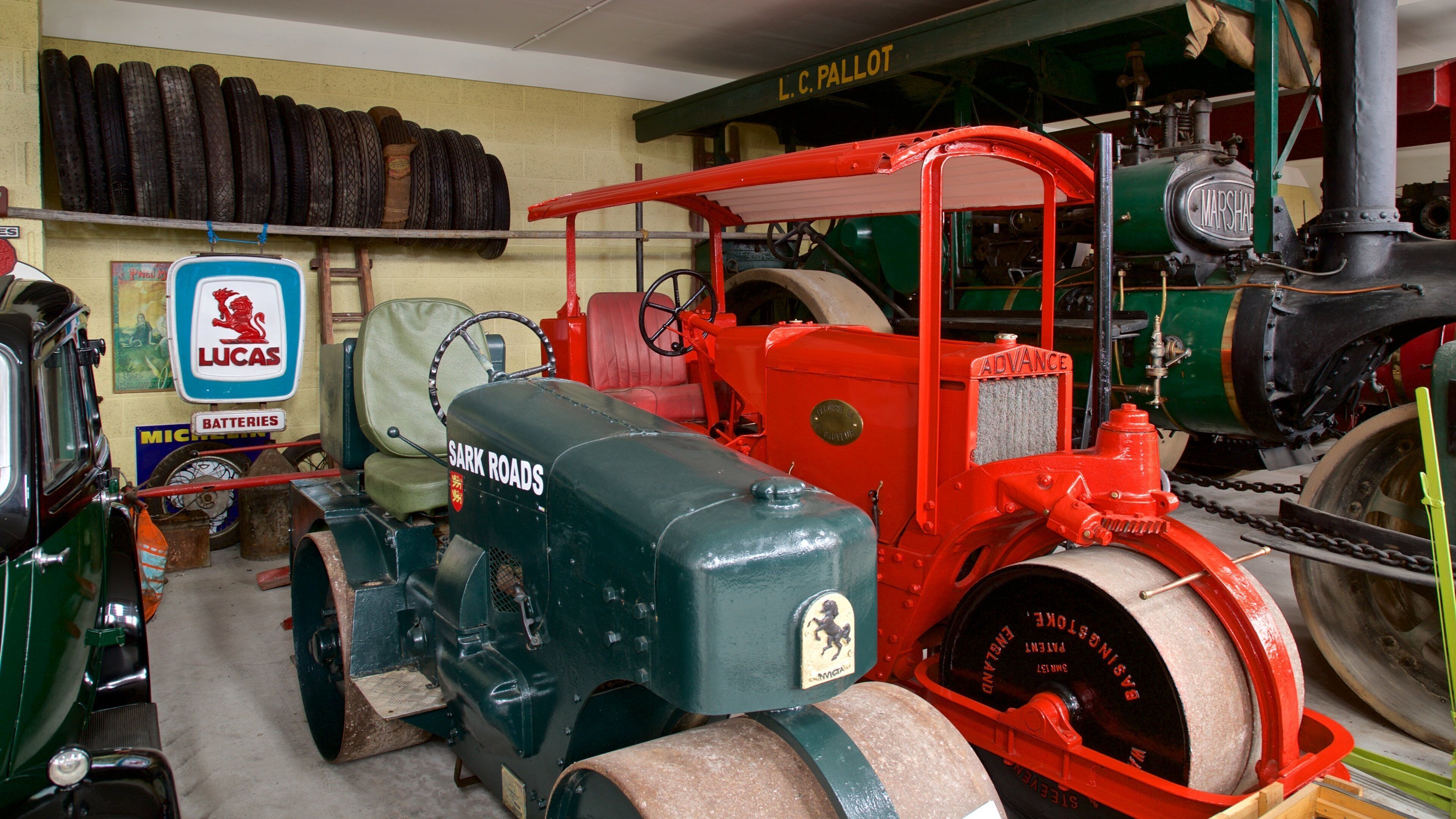 The Pallot Steam, Motor & General Museum showing heritage elements and interior views