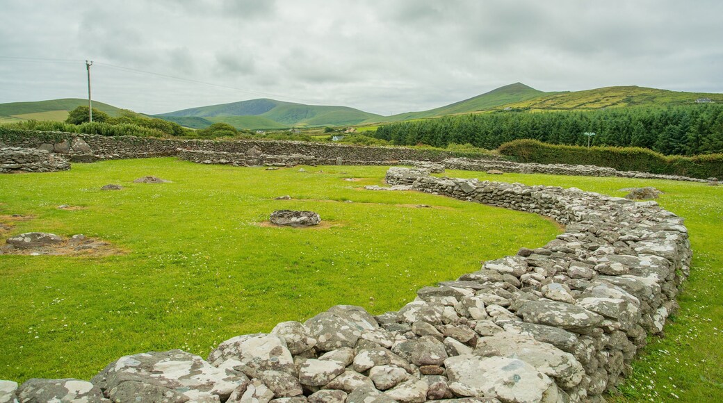 Riasc Monastic Settlement featuring heritage elements and a ruin