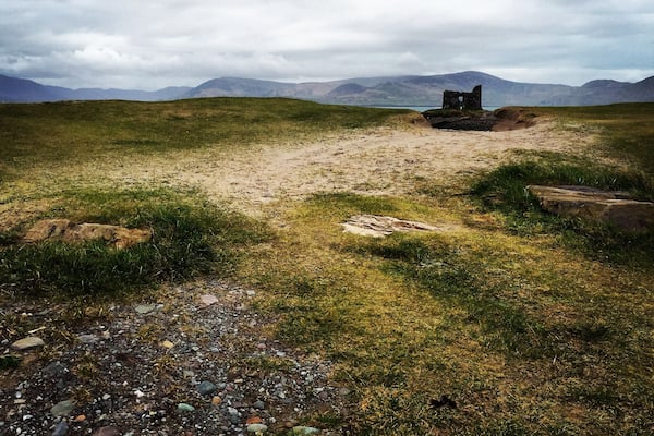 A 16th century castle built to protect the bay from pirates. Just beyond the grass plain is an expansive beach scattered with beautiful seashells.