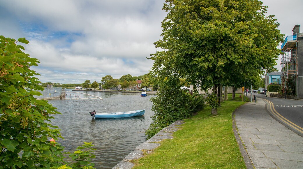 Riverside Walk which includes a bay or harbor