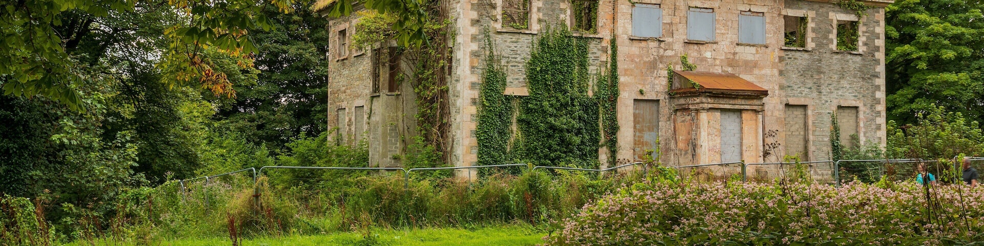 Boom Hall which includes heritage elements