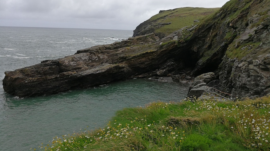 Low tide you can enter the cave