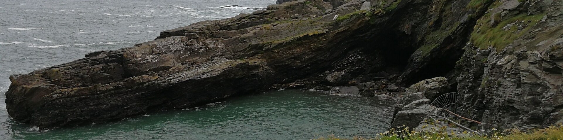 Low tide you can enter the cave