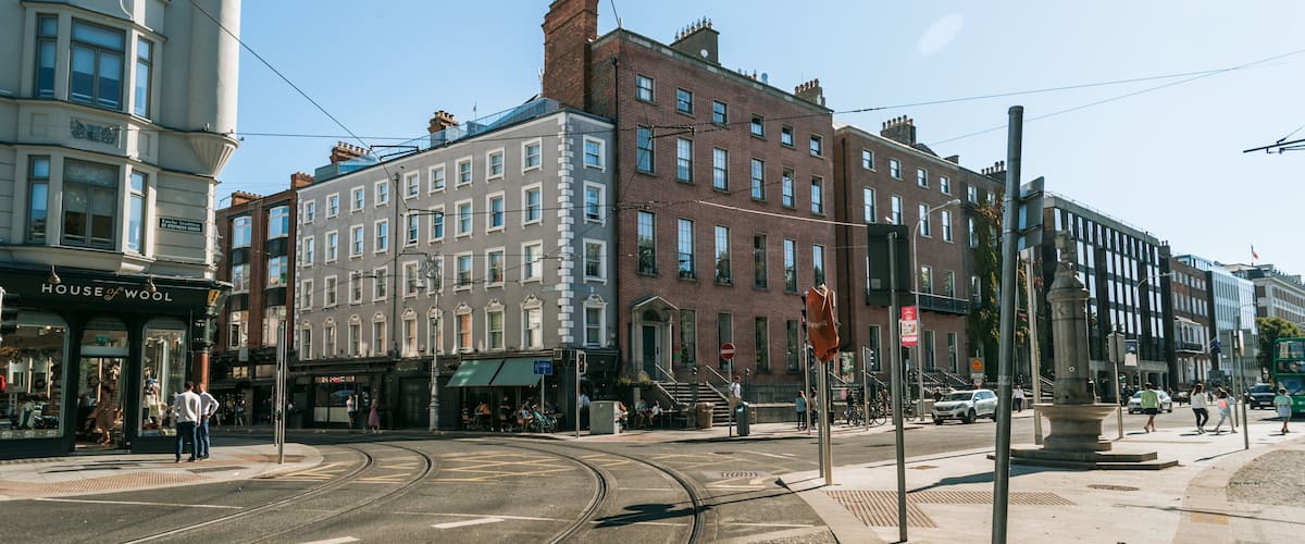 Little Museum of Dublin showing a city