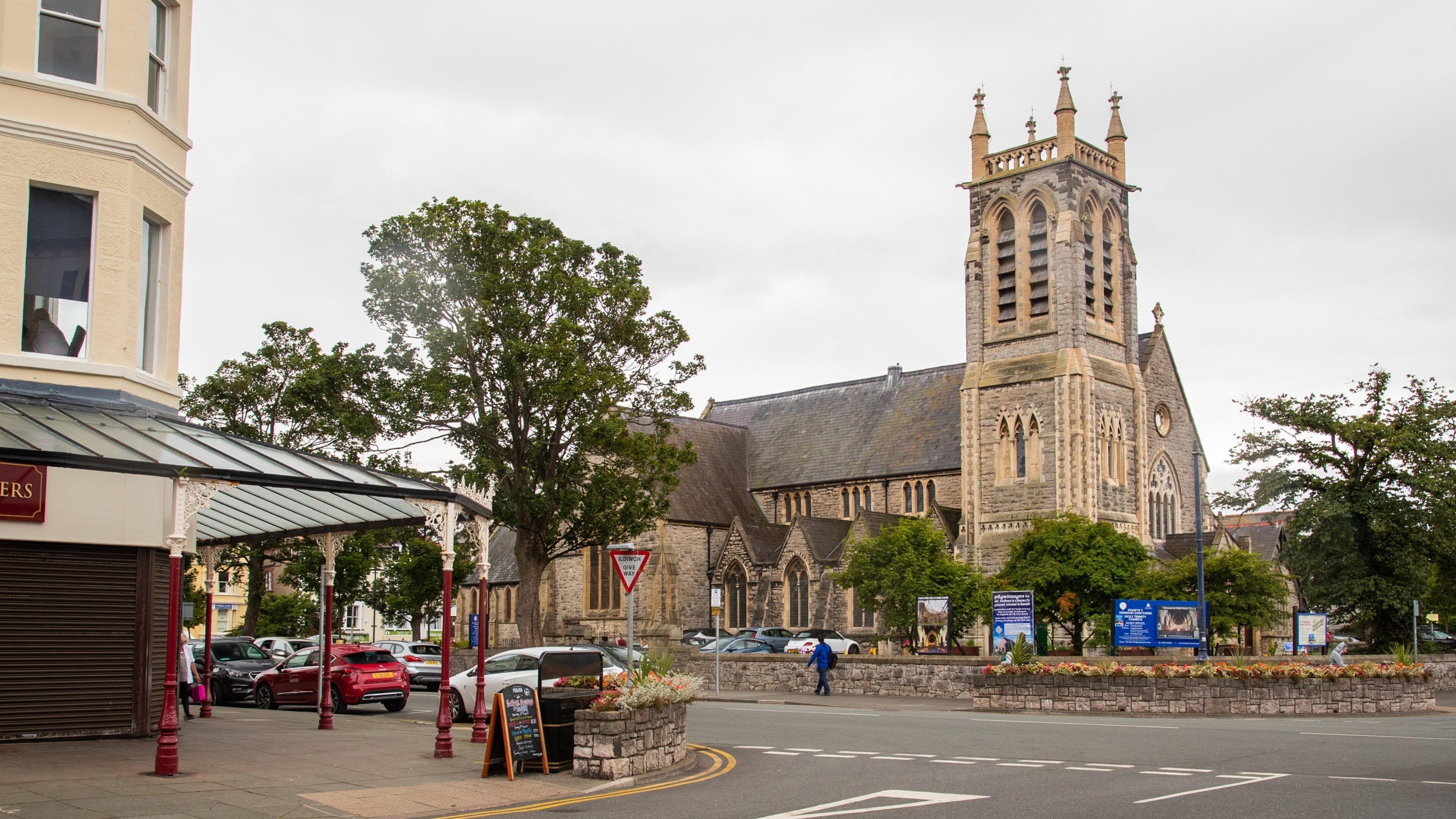 Holy Trinity Church which includes a church or cathedral and heritage architecture
