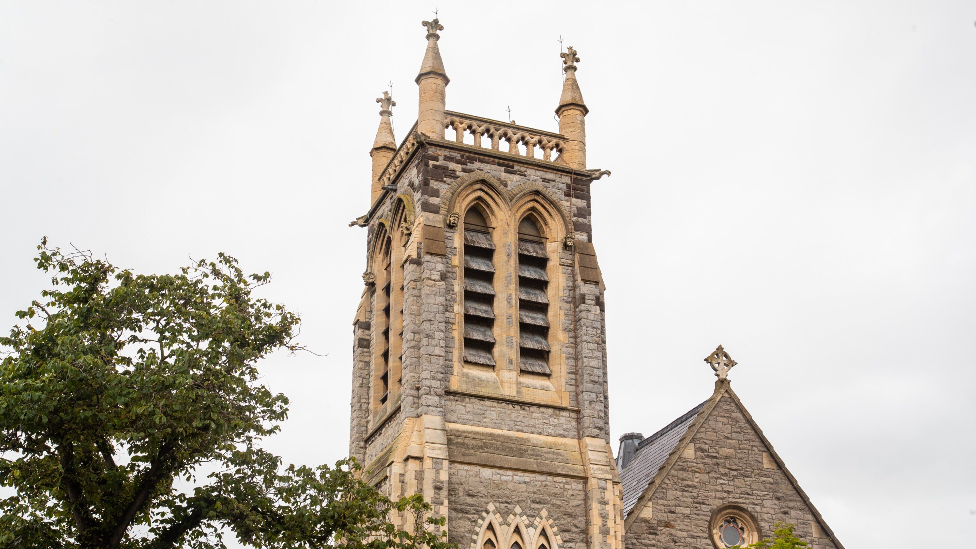 Holy Trinity Church showing a church or cathedral and heritage elements