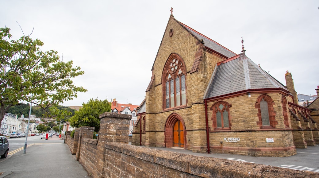 Our Lady Star Of The Sea Roman Catholic Church which includes heritage architecture and a church or cathedral