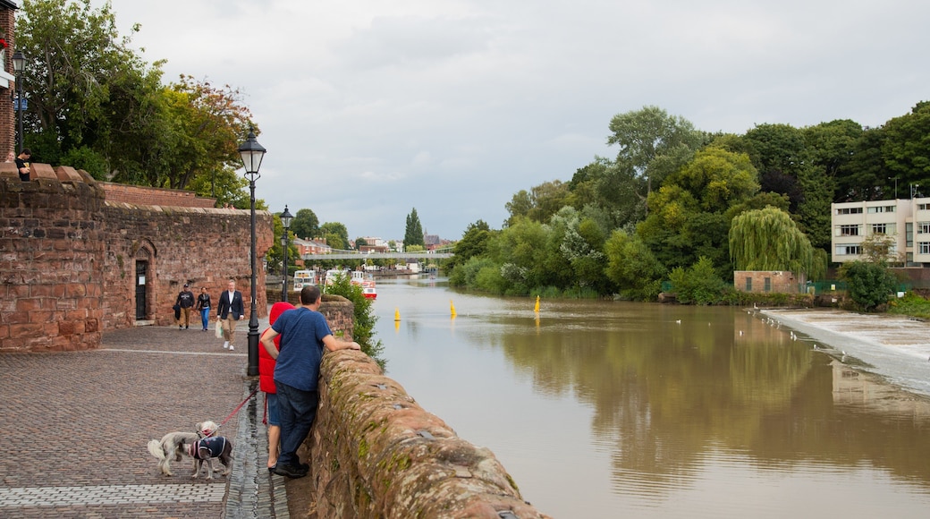 River Dee which includes a river or creek