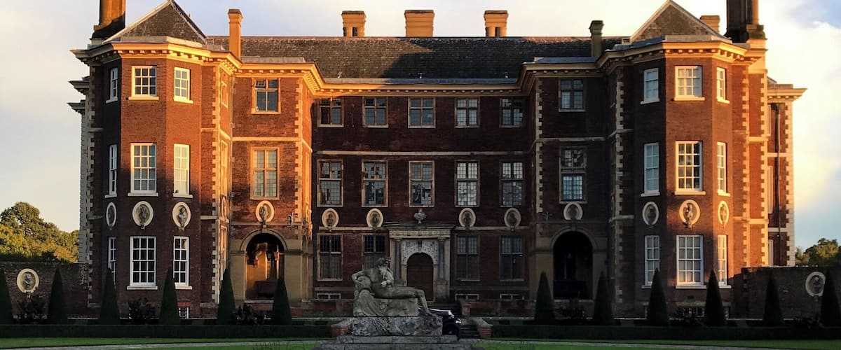 Ham House.
Architect: Robert Smythson.
Date: 1610.
Grade I listed.
Nearest station:St Margarets.