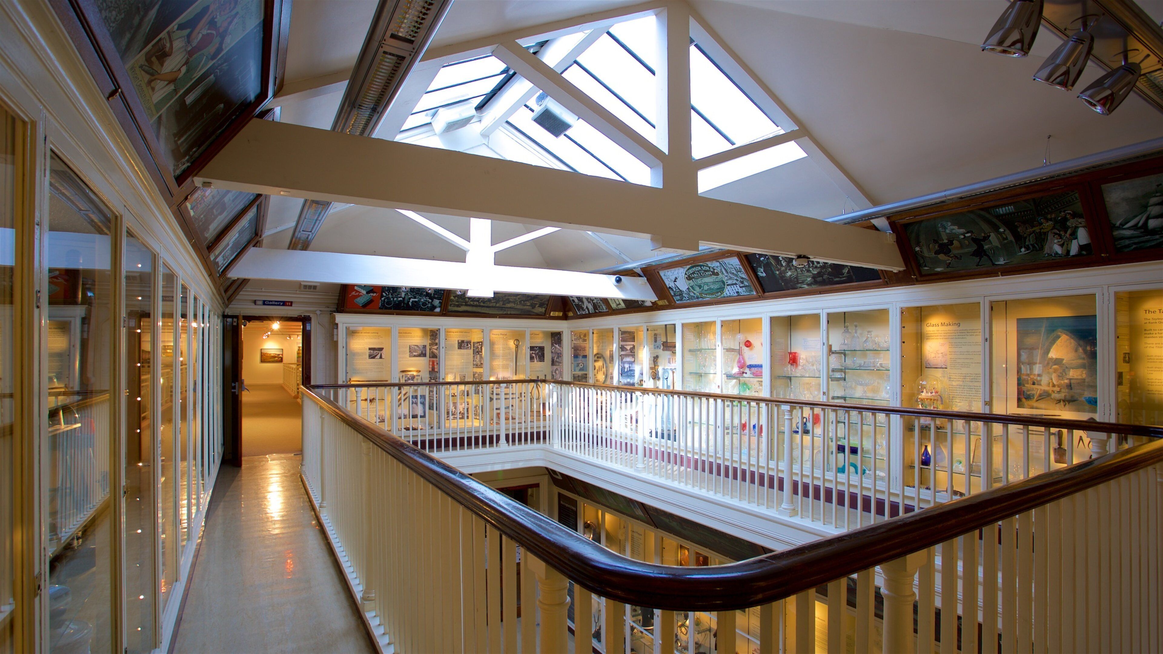 Warrington Museum & Art Gallery showing interior views