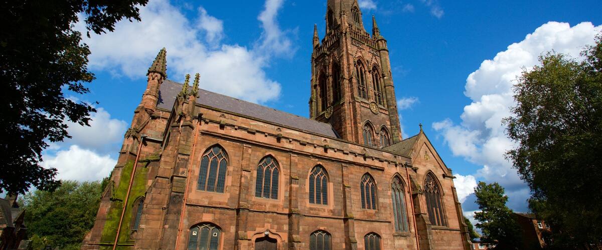 Warrington Parish Church featuring heritage architecture