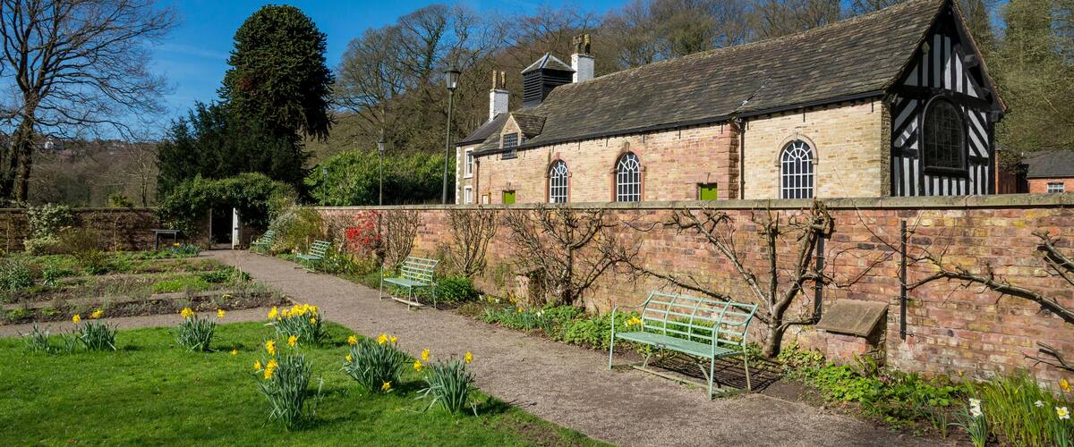 J0BT2P Chadkirk chapel near Romiley, Stockport, Greater Manchester. Beautiful spring sunshine.