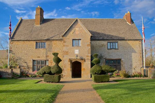 Sulgrave Manor which includes a house