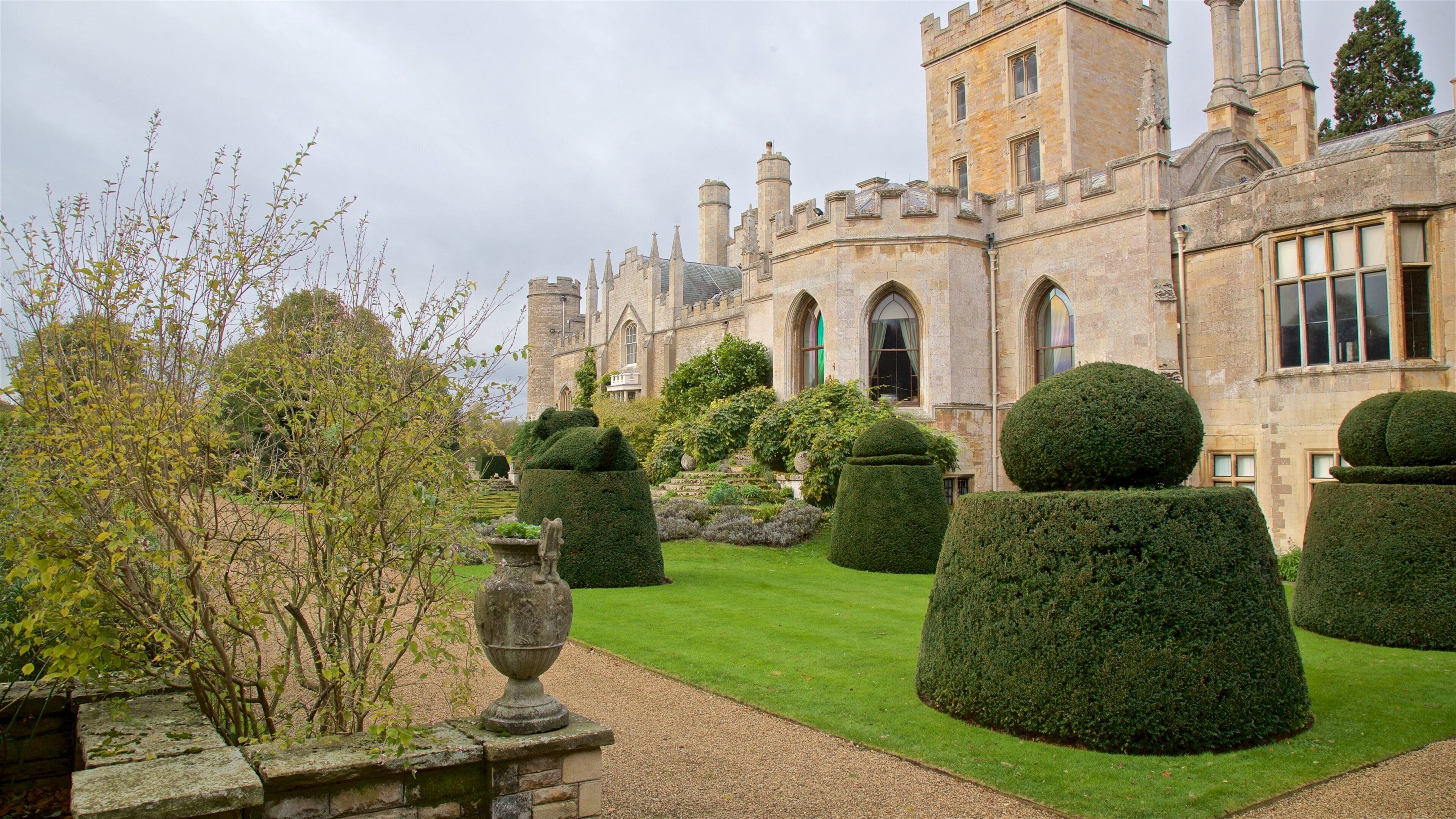 Elton Hall & Gardens which includes heritage elements, a garden and chateau or palace