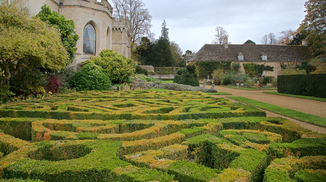 Elton Hall & Gardens which includes a park